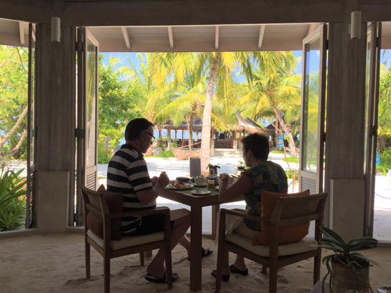 restaurante 73 Degrees onde é servido o café da manhã