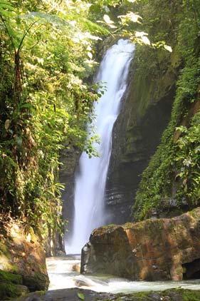 2016 - Cascata Andorinhas (6).1