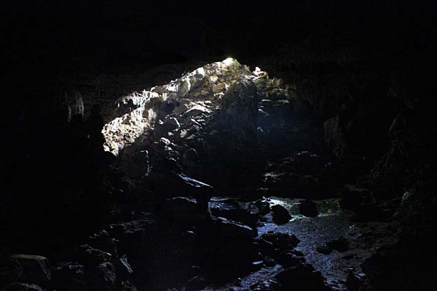 2016 - Caverna Alambari de Baixo (23).1