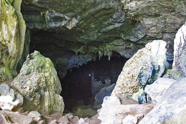 2016 - Caverna Alambari de Baixo (5).1