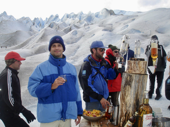 Mini trekking sobre o glaciar