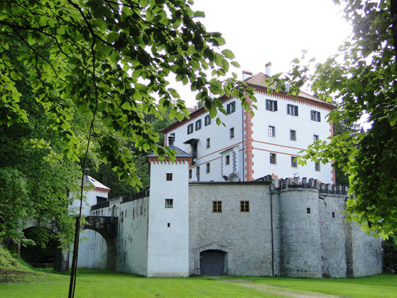 Sneznik Castle