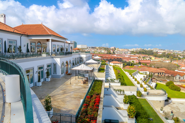 https://www.loucosporviagem.com/wp-content/uploads/2018/05/The-Yeatman-Porto-6.jpg