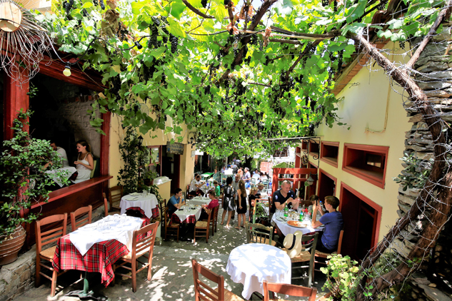 escadaria de Plaka